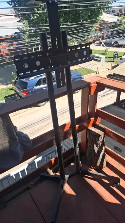 Soporte de TV ajustable para piso - miniatura 2