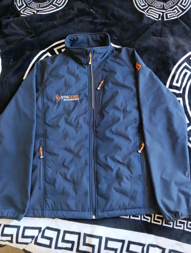 Chaqueta Softshell Azul Marca Syncore - 1