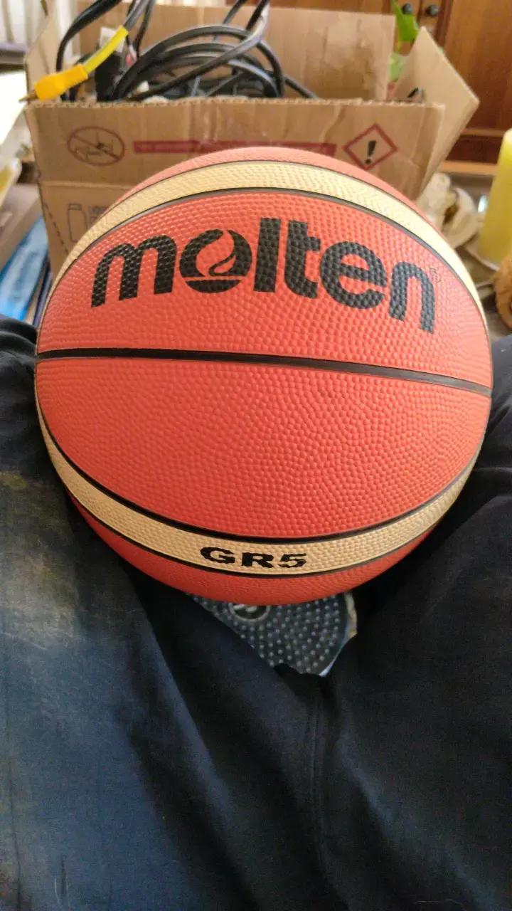Balón de baloncesto Molten GR5 - 2