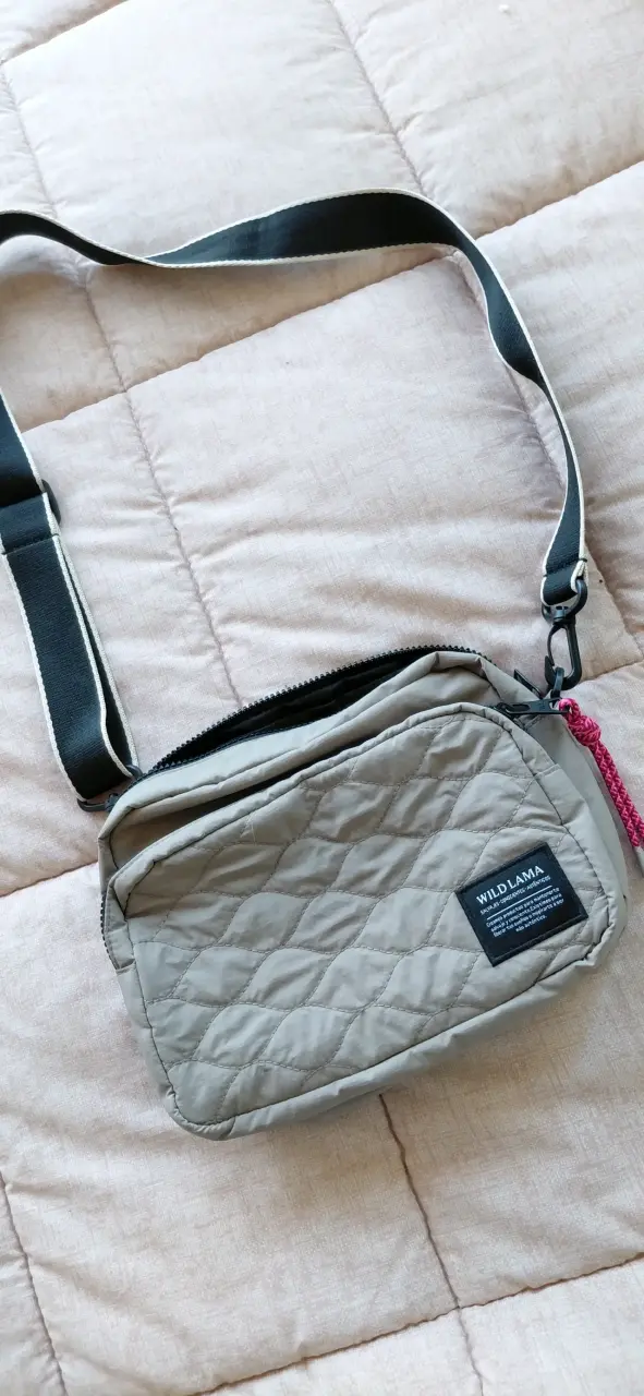 Bandolera acolchada gris Wildlama - 2