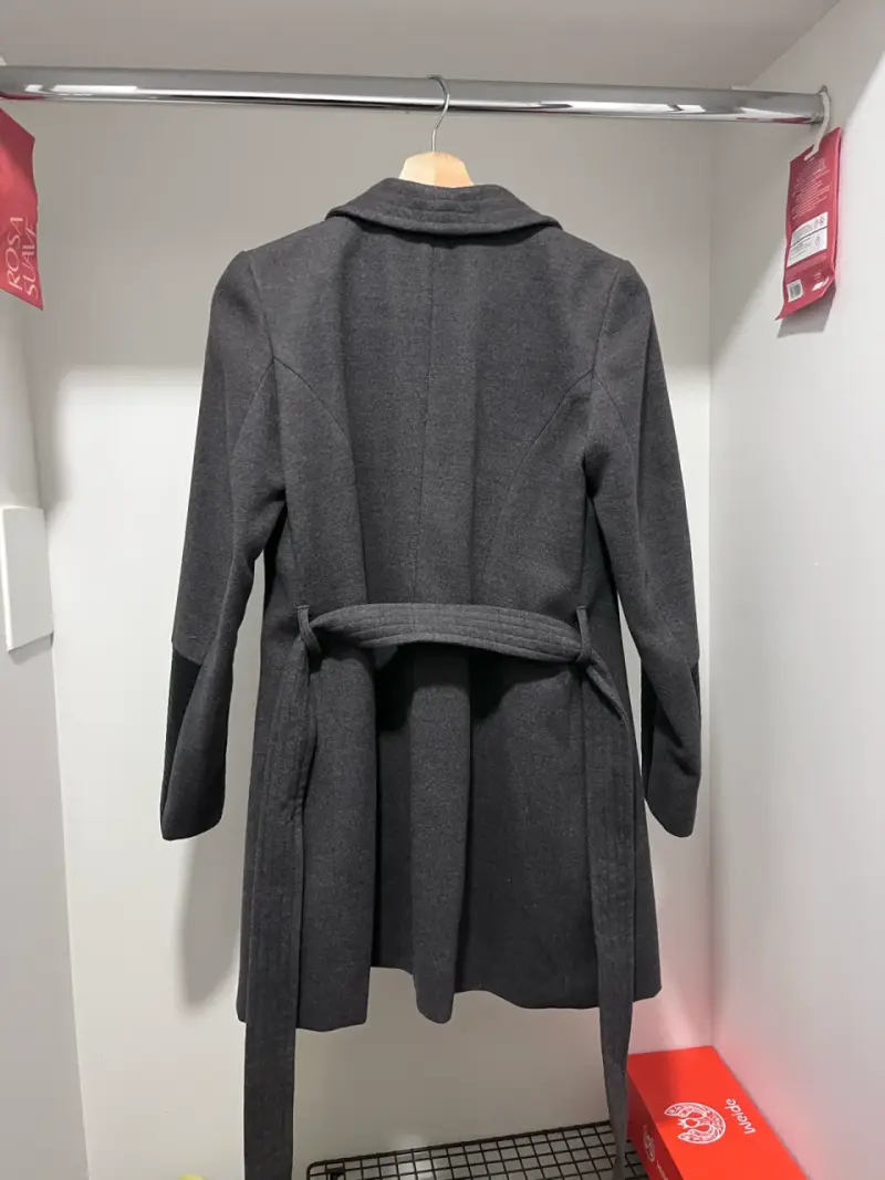 Abrigo gris ASH con detalles en cuero para mujer - 2