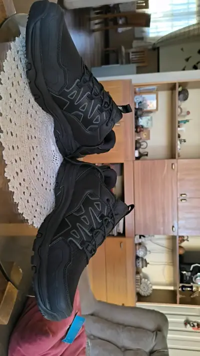 Zapatillas negras de trekking impermeables - miniatura 5