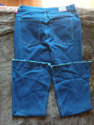Jeans flare azul para mujer - miniatura 2