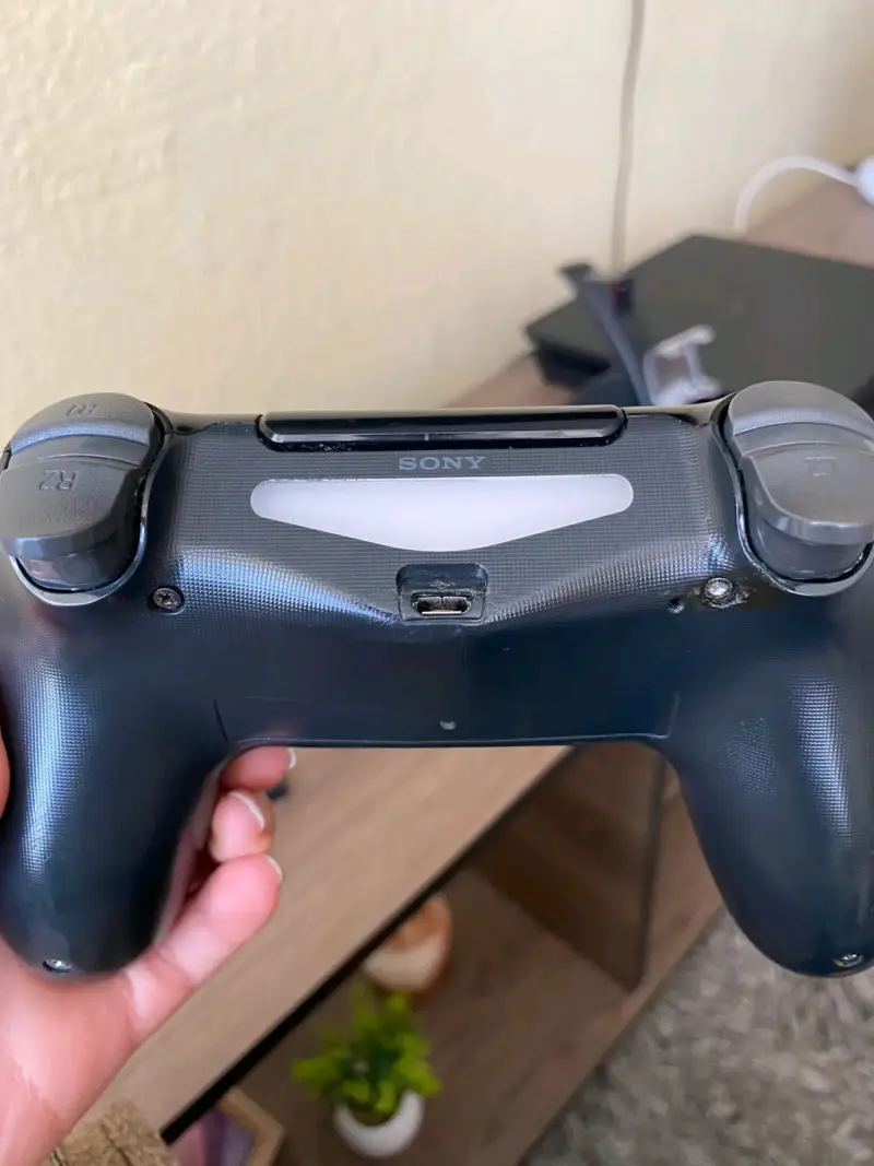 Consola PlayStation 4 Slim con control y cables - 4