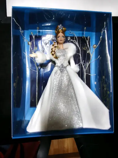 Muñeca Barbie Holiday Visions Año 2003 - miniatura 4