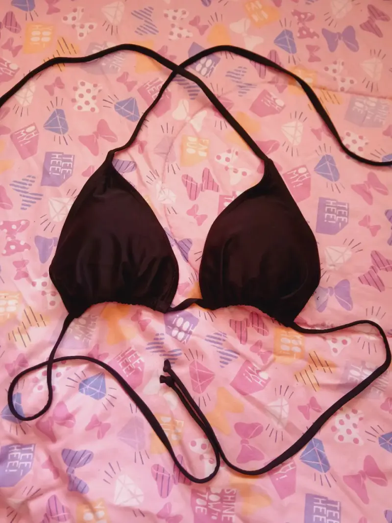 Bikini negro con tiras ajustables - 2