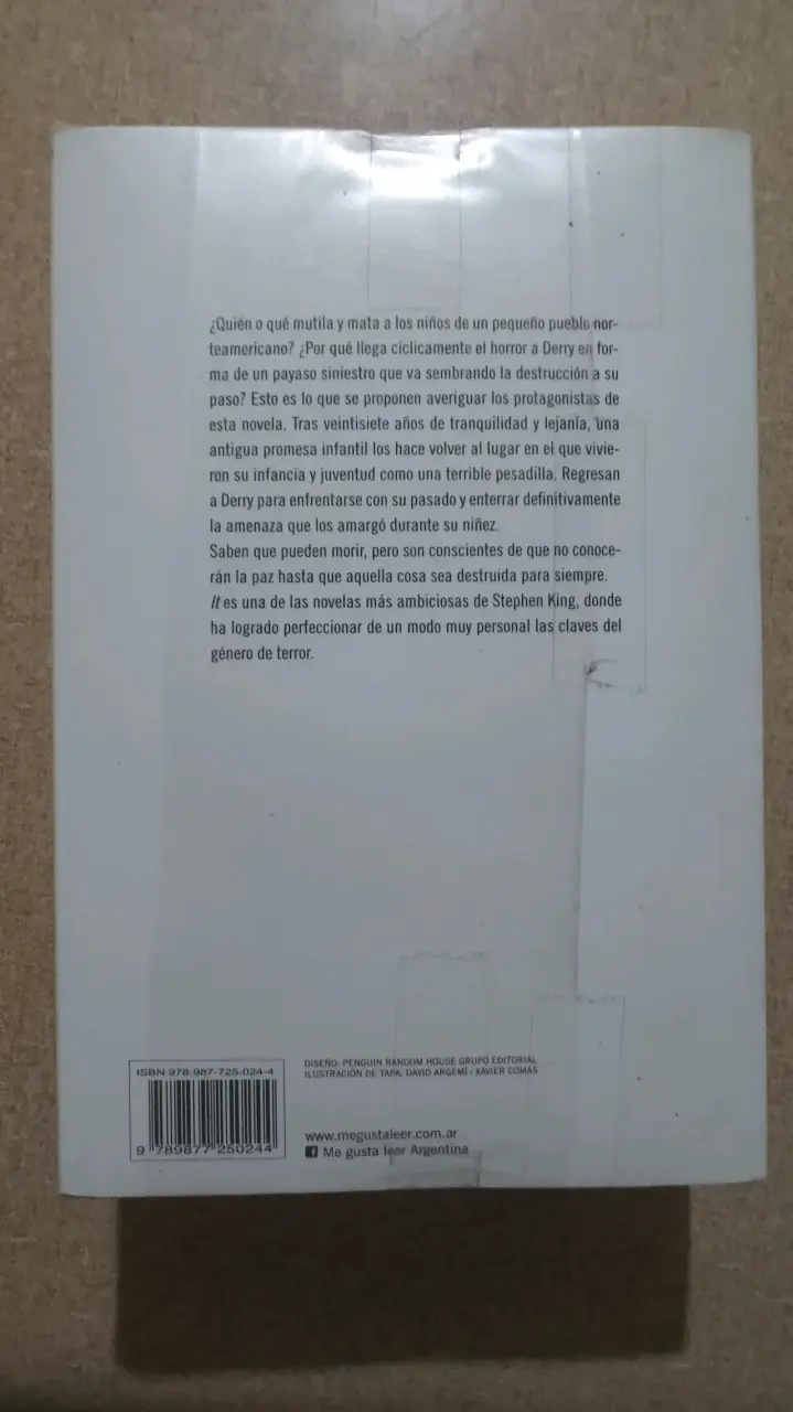 Libro 'It' de Stephen King en español - 2