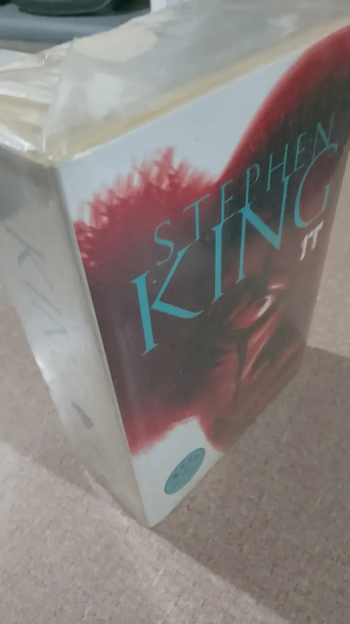 Libro 'It' de Stephen King en español - 6