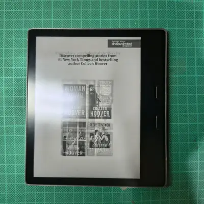 Kindle Oasis 10th gen, pantalla de alta resolución - miniatura 1