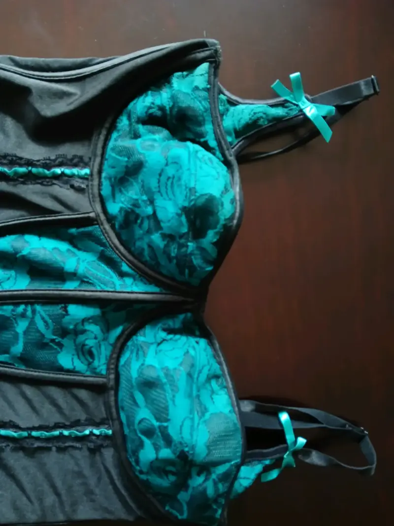 Corset negro con encaje verde - 6