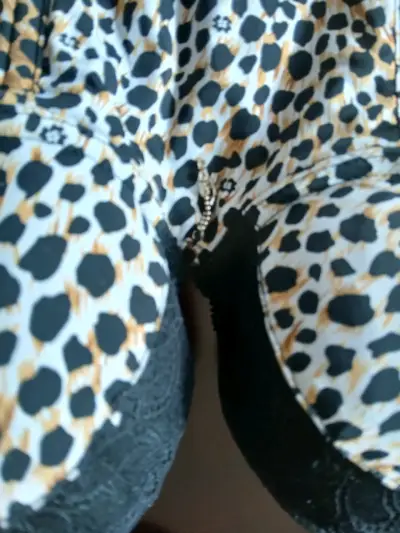 Corset de encaje con estampado animal print - miniatura 3