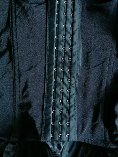 Corset de encaje con estampado animal print - miniatura 4