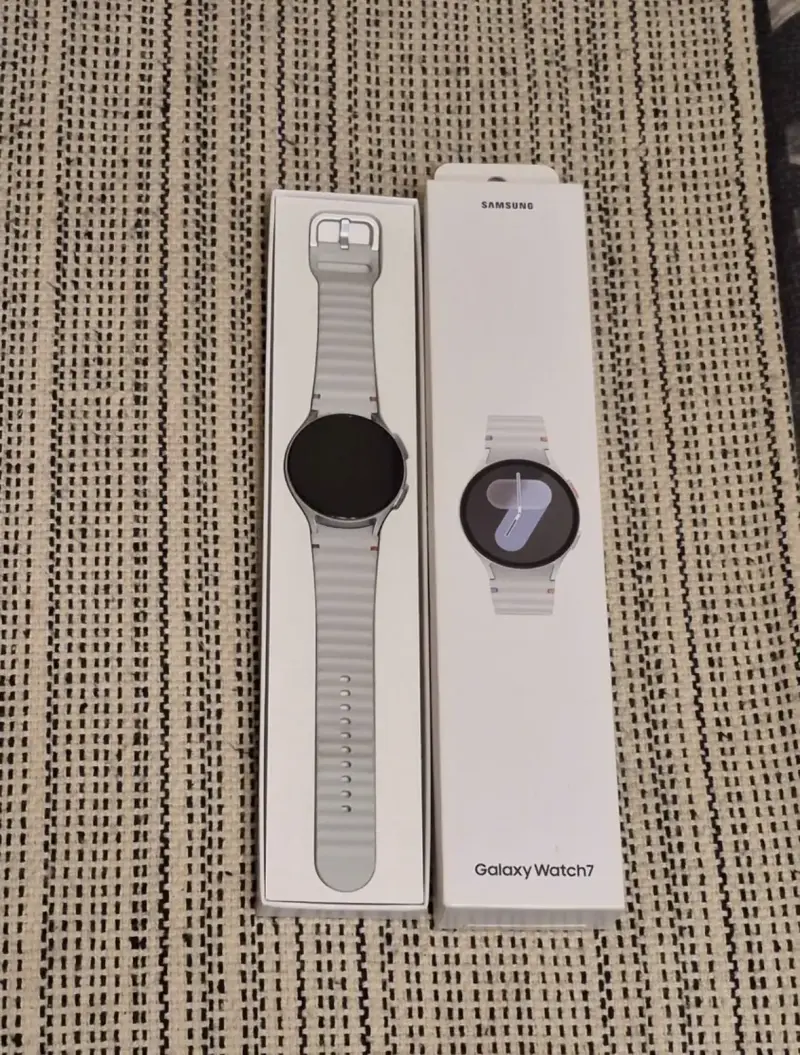 Samsung Galaxy Watch 7 - 1