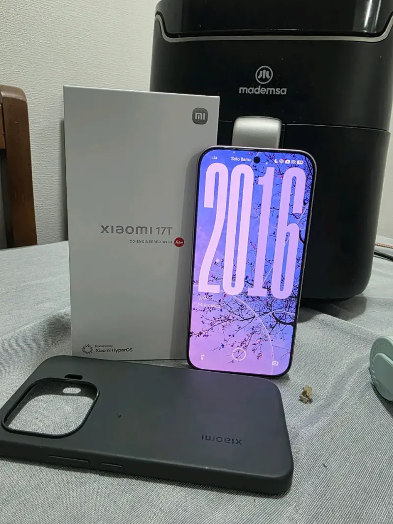 Smartphone Xiaomi 17T con HyperOS y cámara avanzada - 2