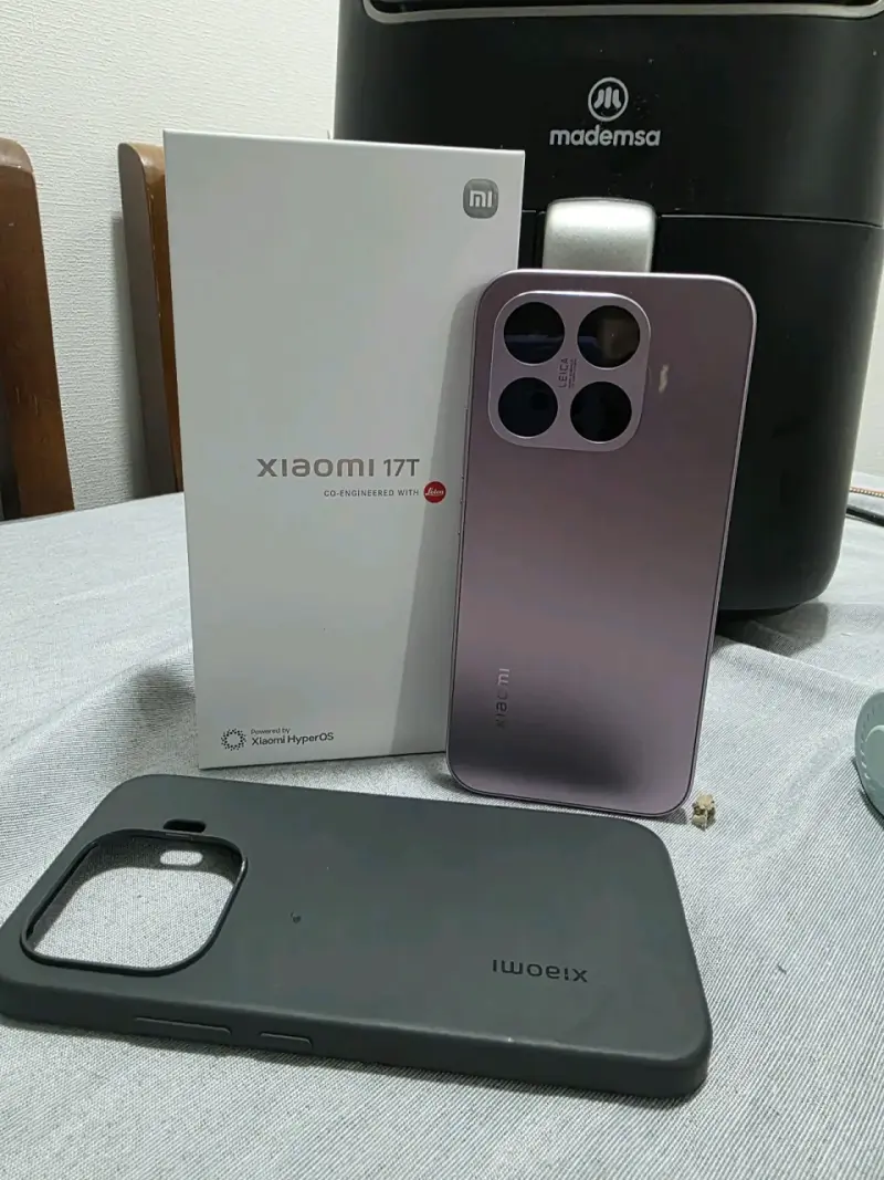 Smartphone Xiaomi 17T con HyperOS y cámara avanzada - 3