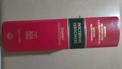 Libro Doctrinas Esenciales Derecho Constitucional - miniatura 2