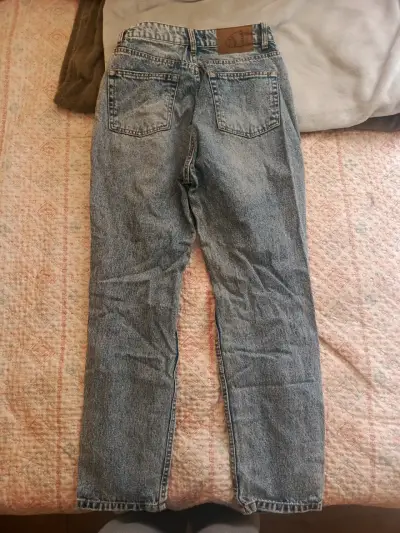 Jean Mom Americanino Talla 40 - miniatura 2