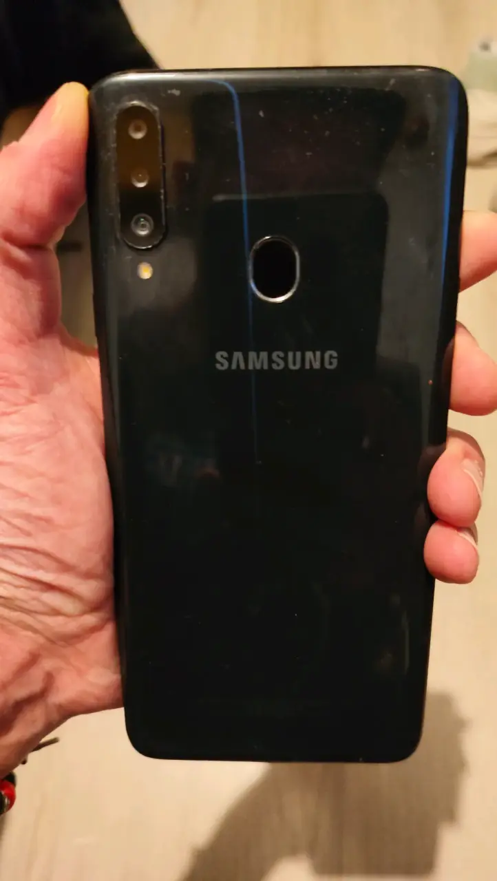 Samsung con pantalla dañada - 4