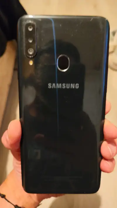 Samsung con pantalla dañada - miniatura 7