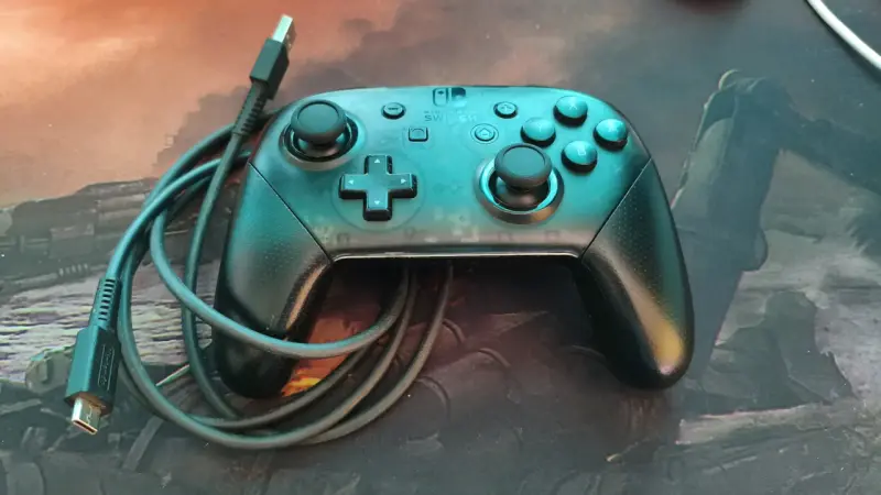 Control Pro para Nintendo Switch con cable - 1