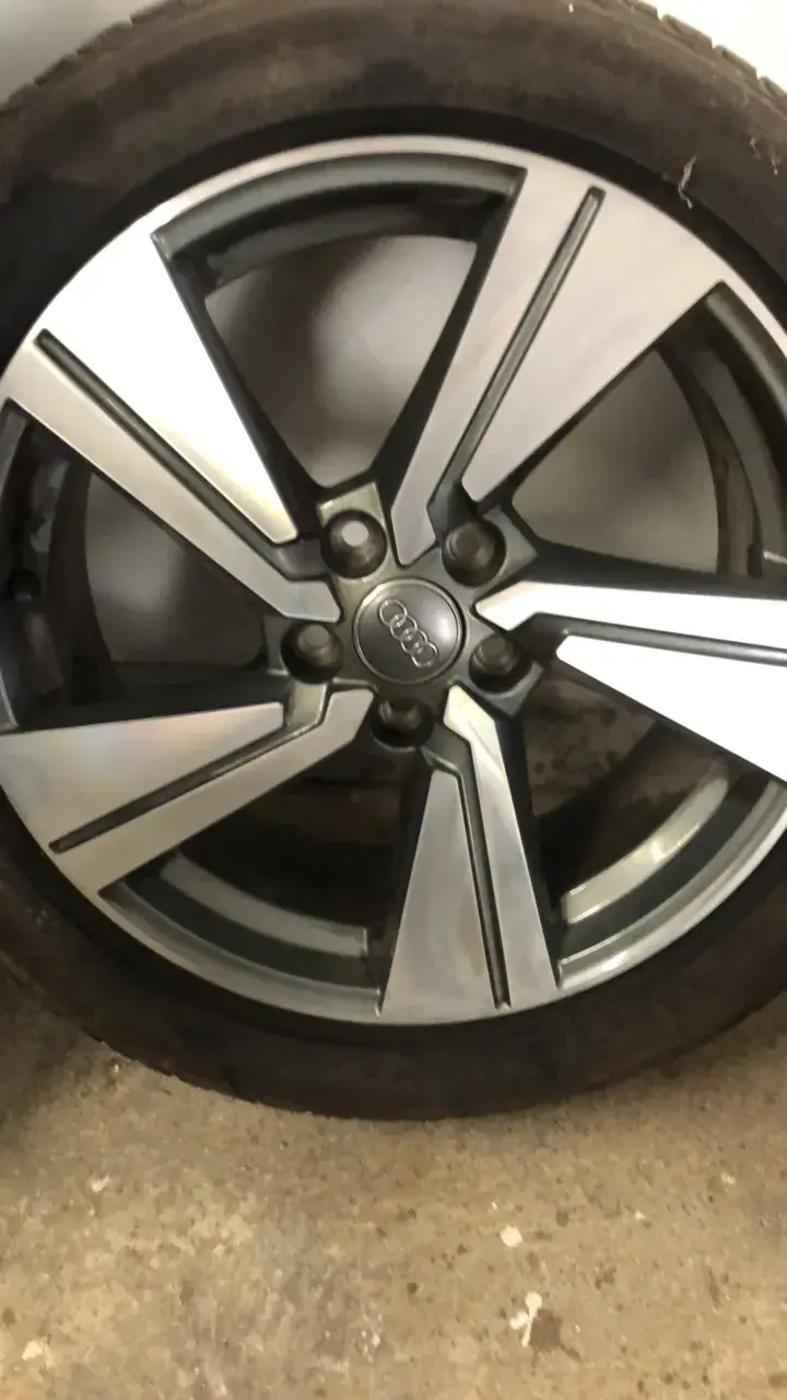 Llanta Audi Q2