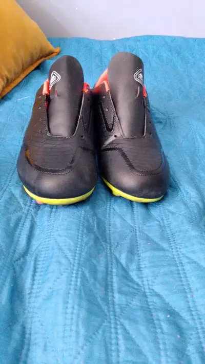 Zapatos de fútbol kappa (con toperoles) - miniatura 1