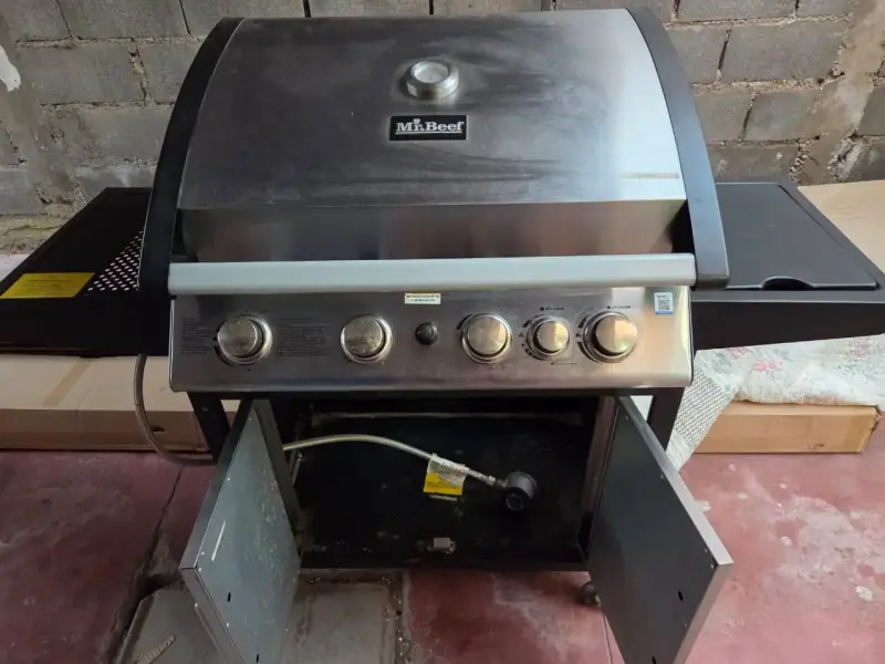 Parrilla a Gas Mr. Beef + Quemador Lateral + Planc - 1