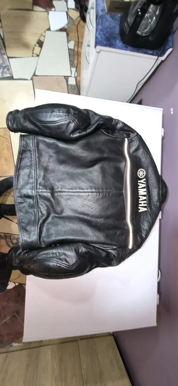 Chaqueta de cuero negra Yamaha para motociclista - 2