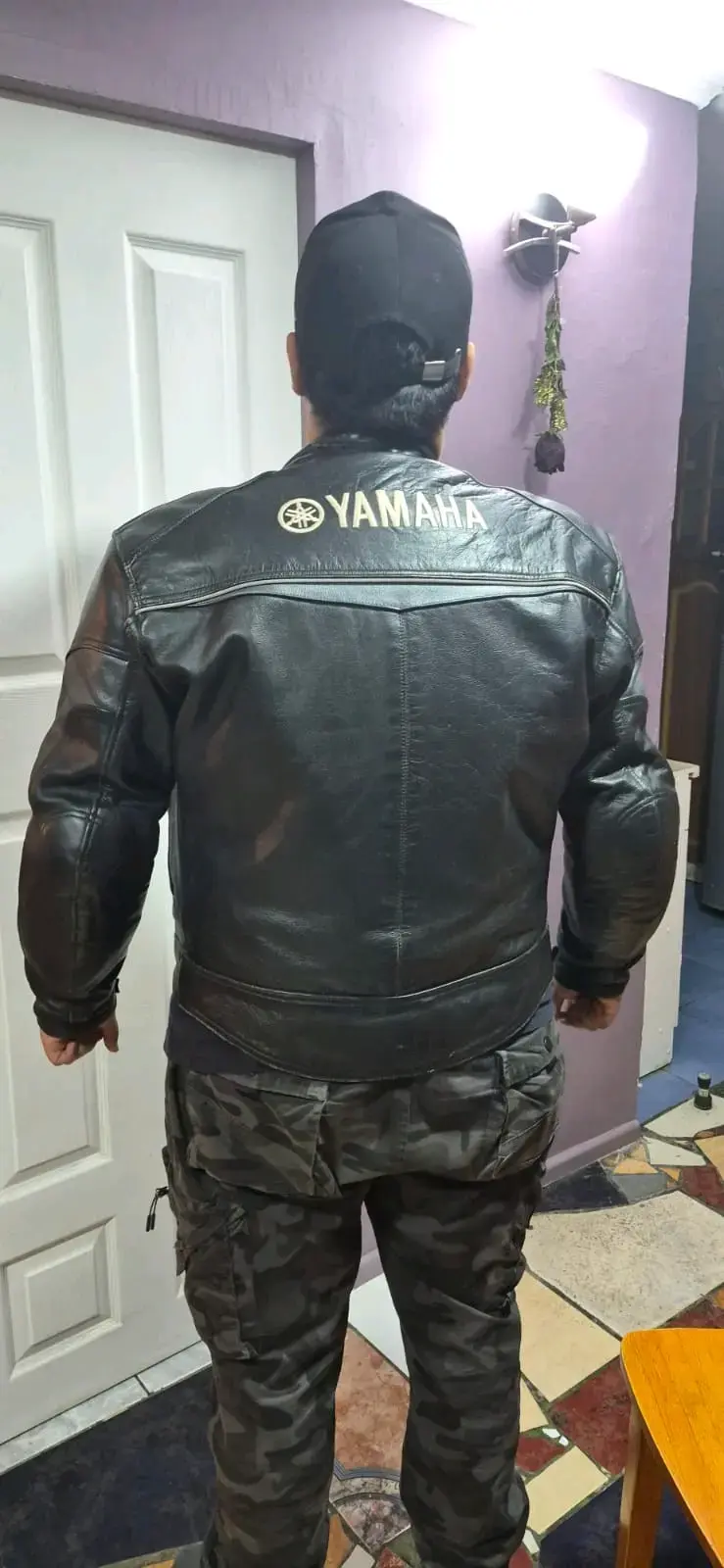 Chaqueta de cuero negra Yamaha para motociclista - 4