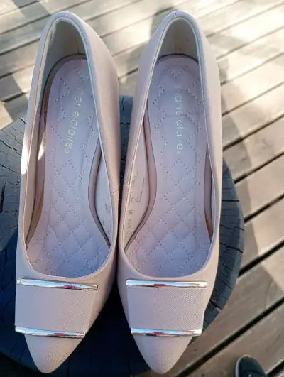 Zapatos de cuña beige Marie Claire talla 37 - miniatura 2