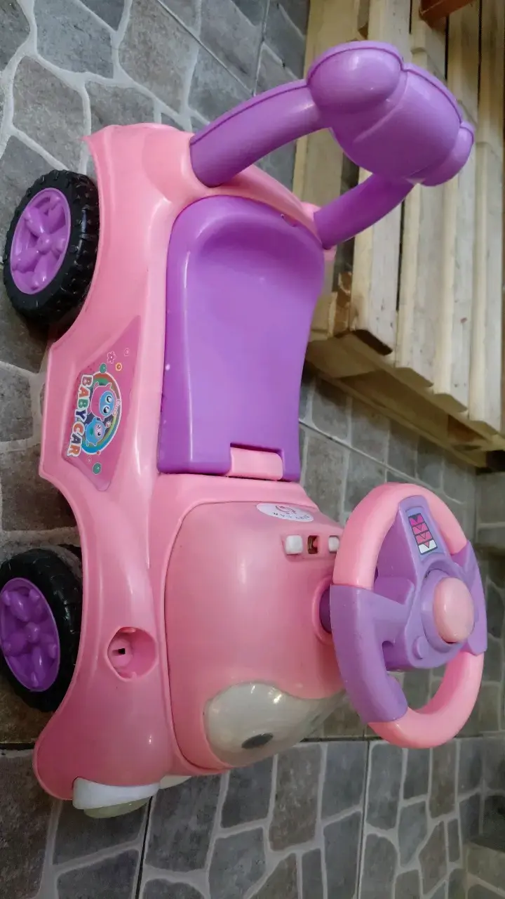 Auto de juguete para niños rosa y morado - 2