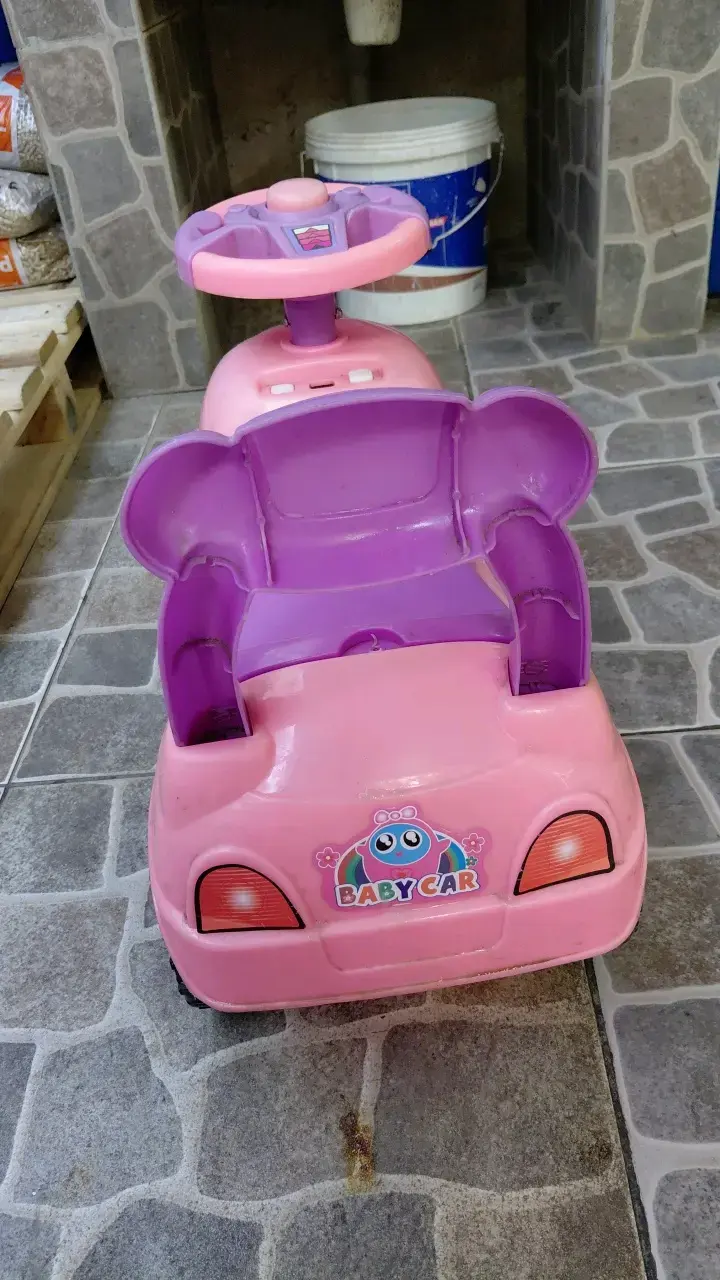 Auto de juguete para niños rosa y morado - 3