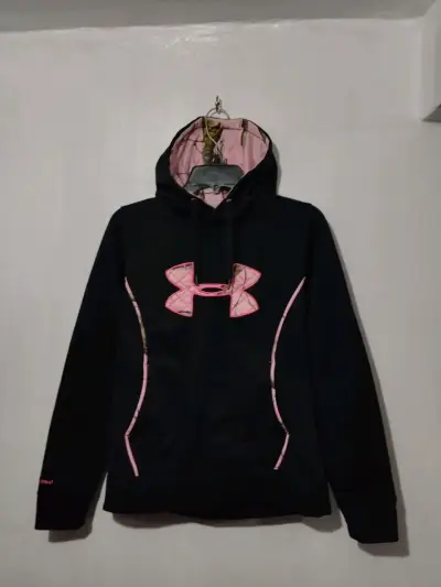 Polerón con capucha Under Armour negro y rosado - miniatura 1