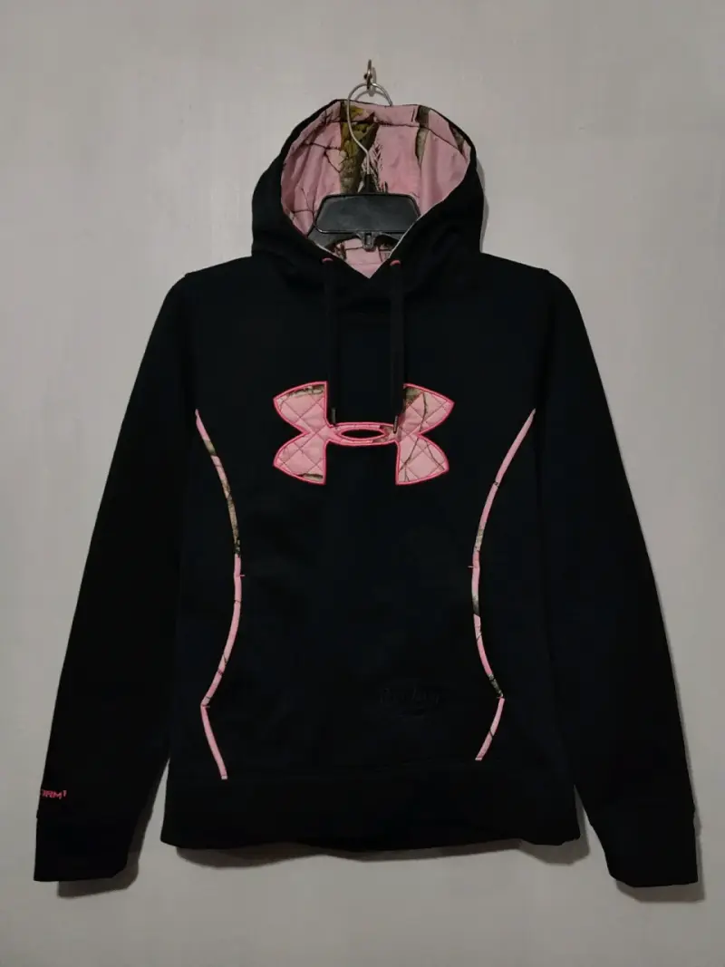 Polerón con capucha Under Armour negro y rosado - 2