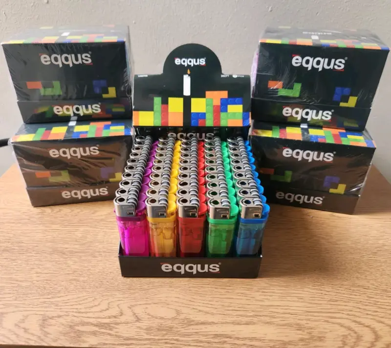 Caja de Encendedores de colores 50 unidades