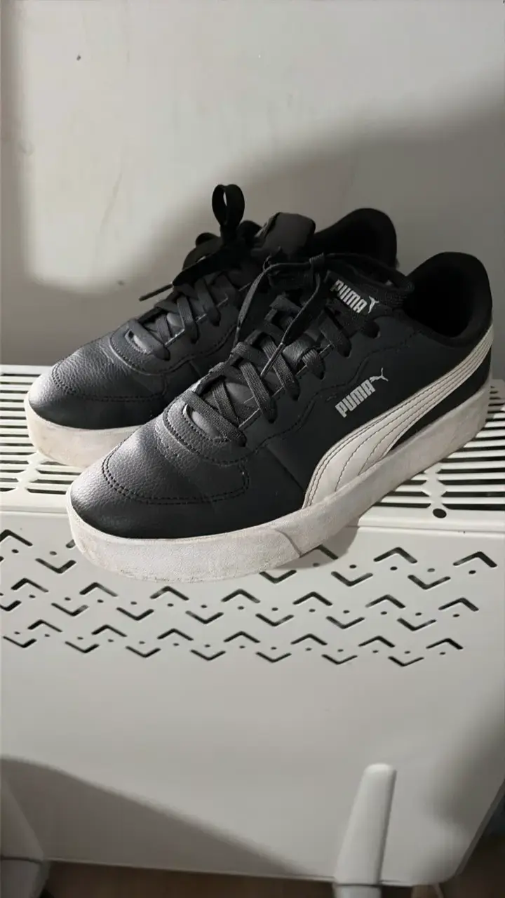 Zapatillas negras Puma - 1