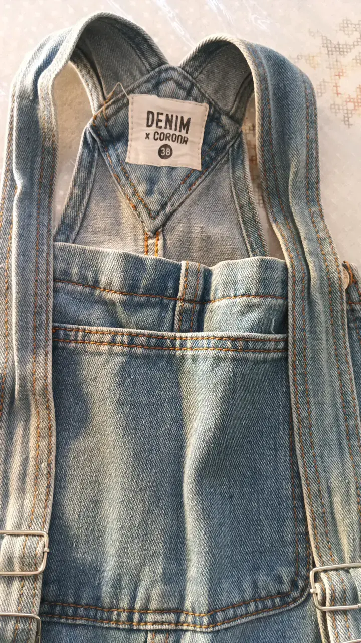 Jardineras de mezclilla Denim x Corona talla 38