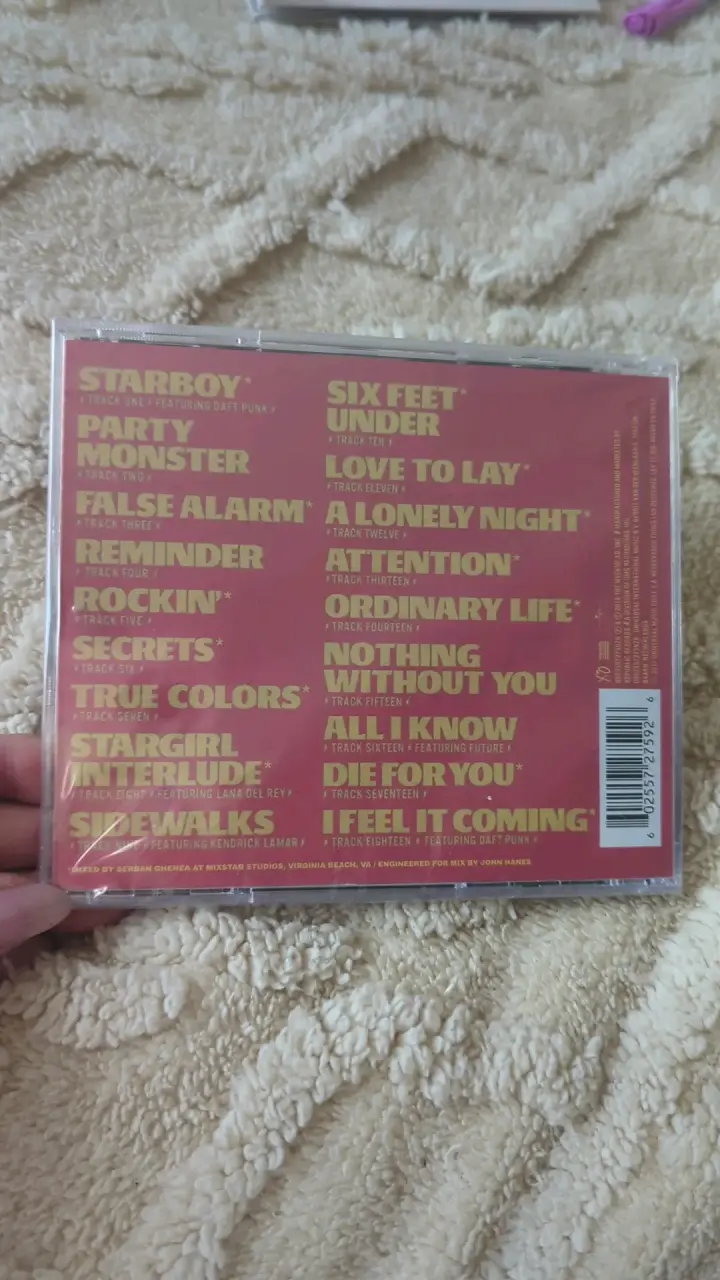 CD álbum Starboy de The Weeknd - 2