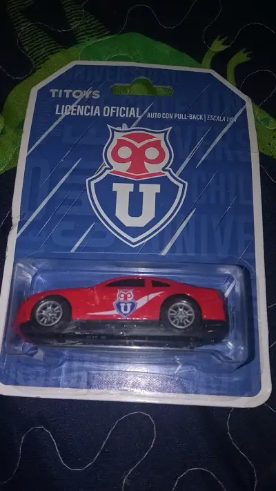 Auto de juguete Universidad de Chile con pull-back - miniatura 1