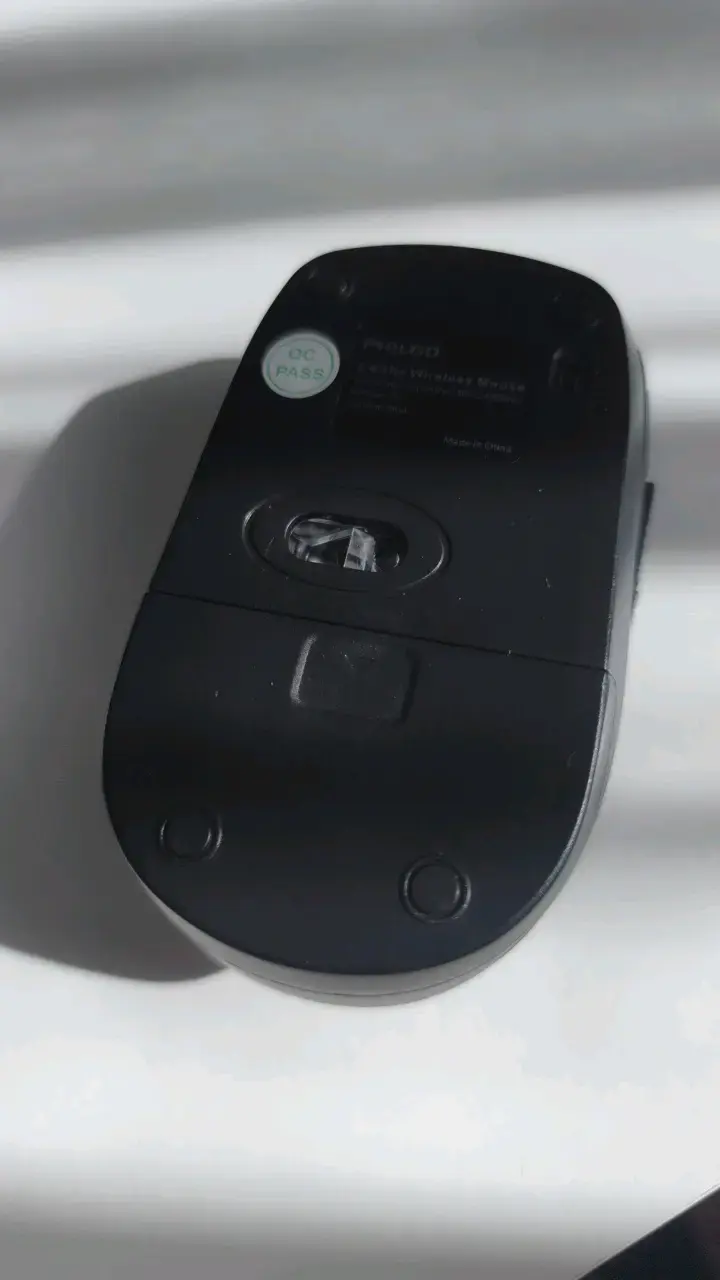 Mouse inalámbrico Philco negro ergonómico - 2