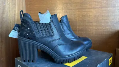 Botines de cuero negro CAT - miniatura 1