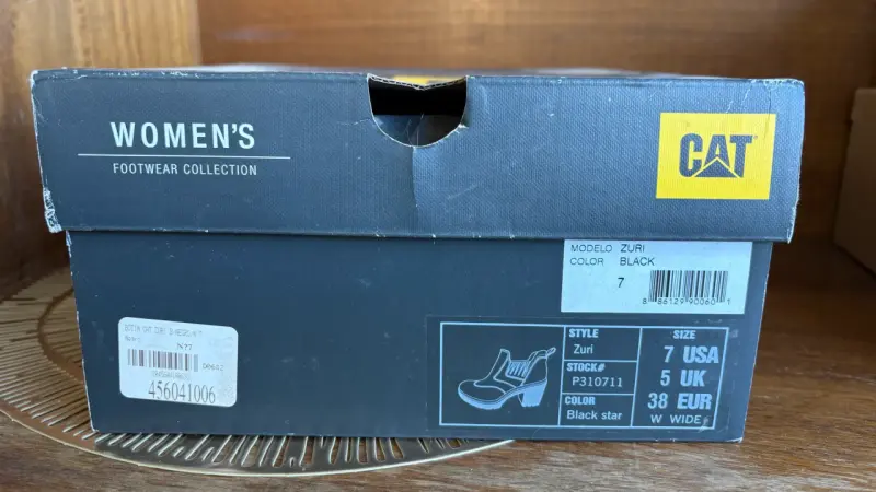 Botines de cuero negro CAT - 5