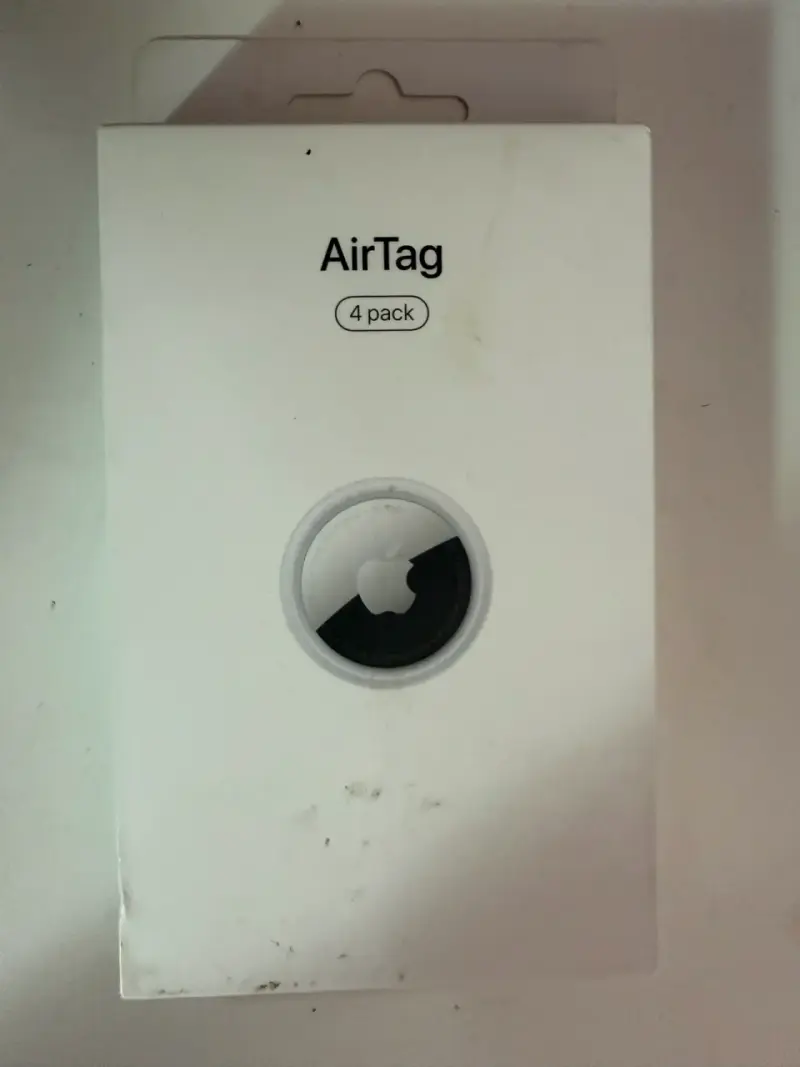 Paquete de 4 Apple AirTag para rastreo - 1