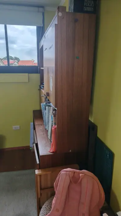 Mueble de madera para libros y almacenamiento - miniatura 2