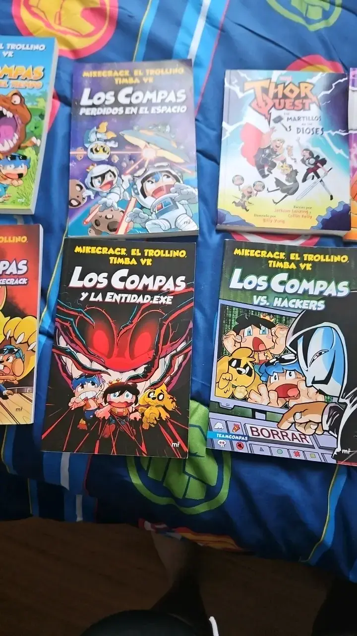 libros Los Compas y Trollardy - 4