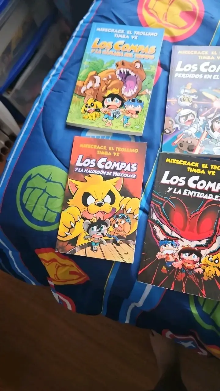 libros Los Compas y Trollardy - 5
