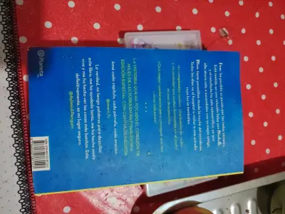 Libro 'Hasta Que Nos Quedemos Sin Estrellas' - miniatura 2