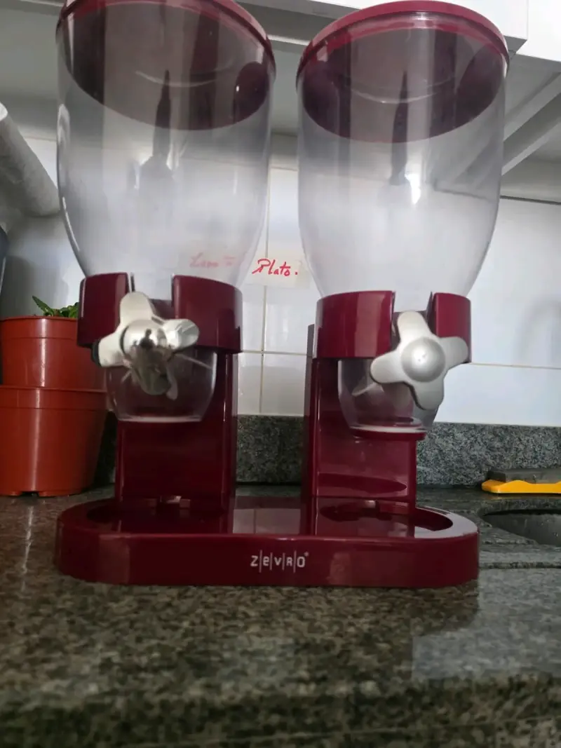 Dispensador doble de cereales Zevro rojo - 1