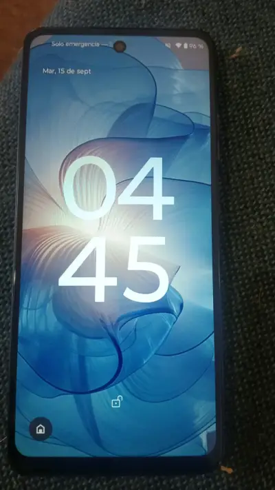 Smartphone azul con doble cámara trasera - miniatura 1