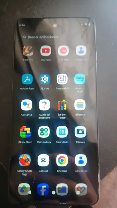 Smartphone azul con doble cámara trasera - miniatura 2